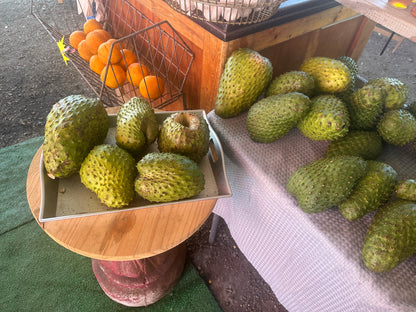 3 pounds sour sop/sweet sop box