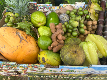 Caribbean girl Mixed tropical fruit box